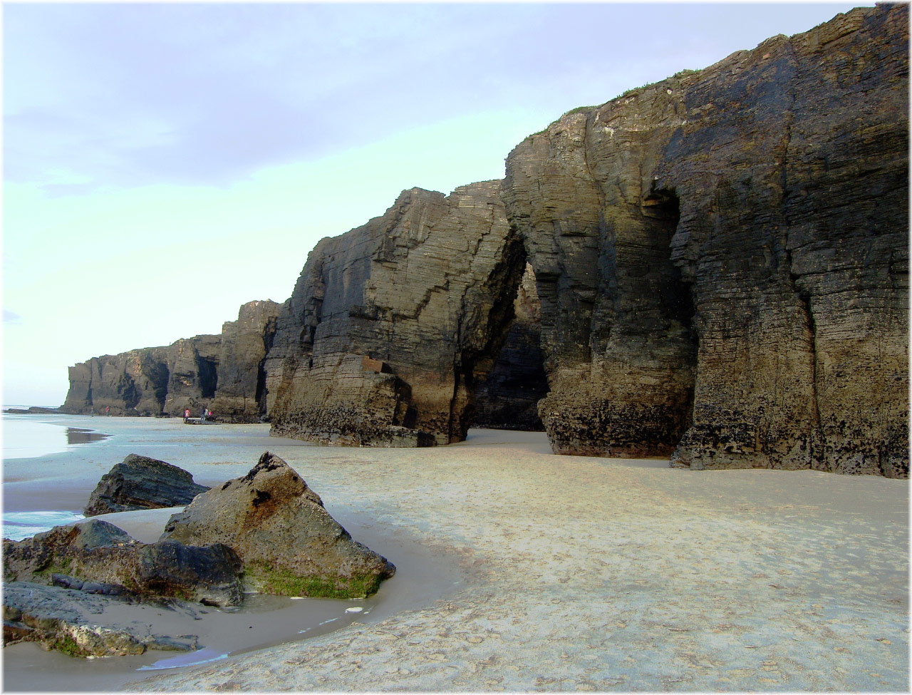 Playa de Las Catedrales, Foz
